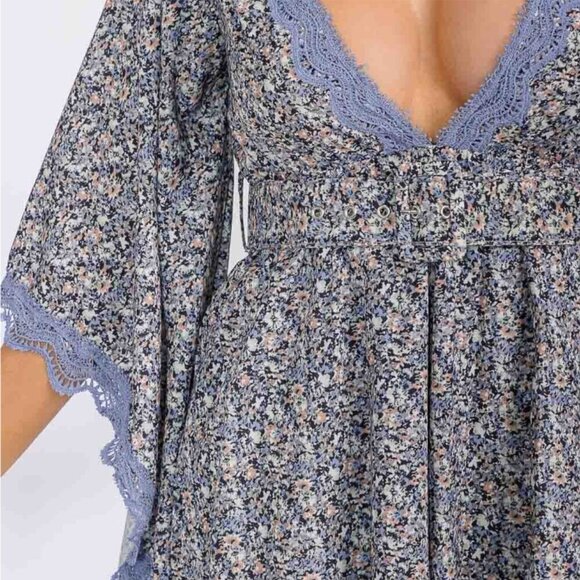 BELTED FLORAL ROMPER - Picture 3 of 4